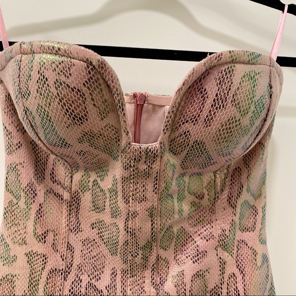 Superdown dress - Picture 4 of 6